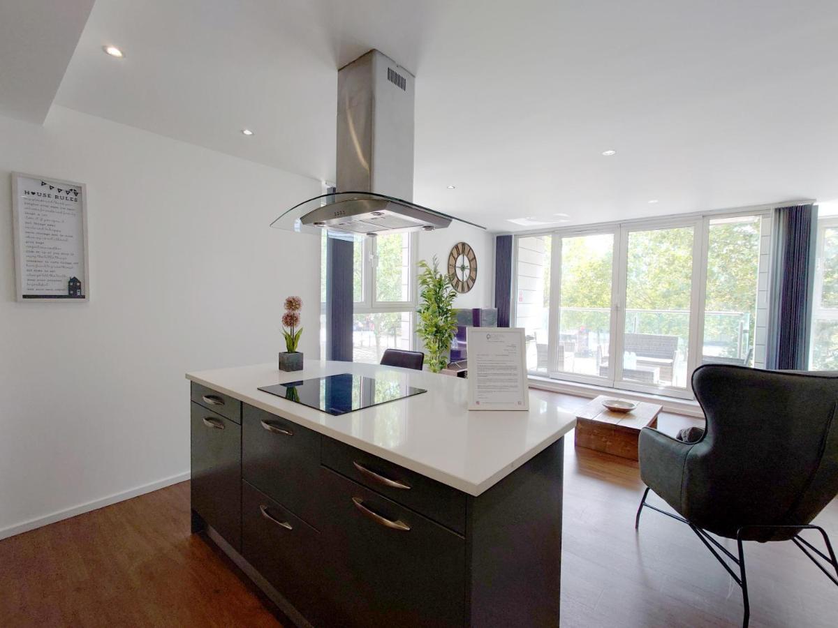Fully Serviced Two Bed Apartment By Excel & O2 Londres Exterior foto