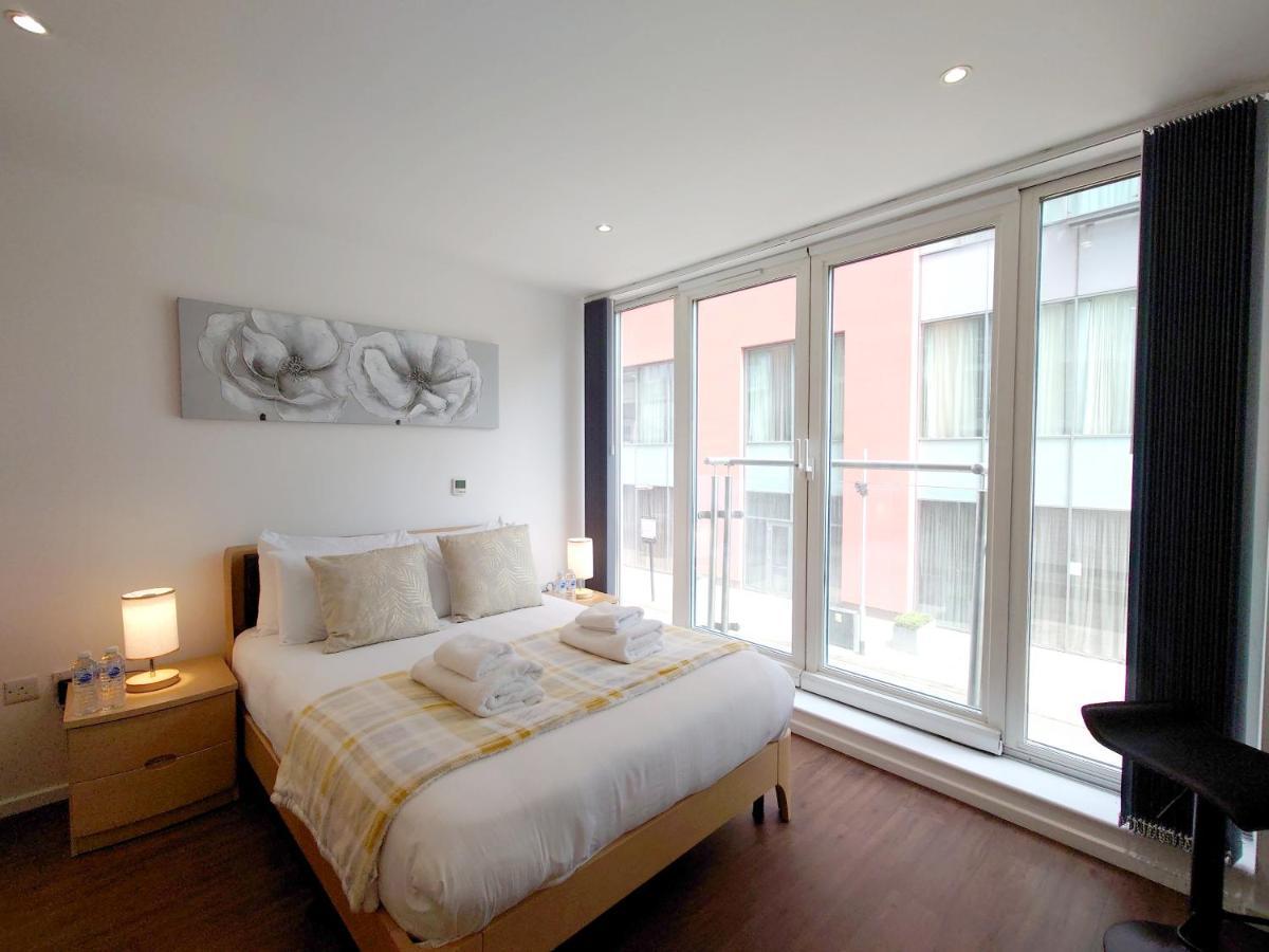 Fully Serviced Two Bed Apartment By Excel & O2 Londres Exterior foto