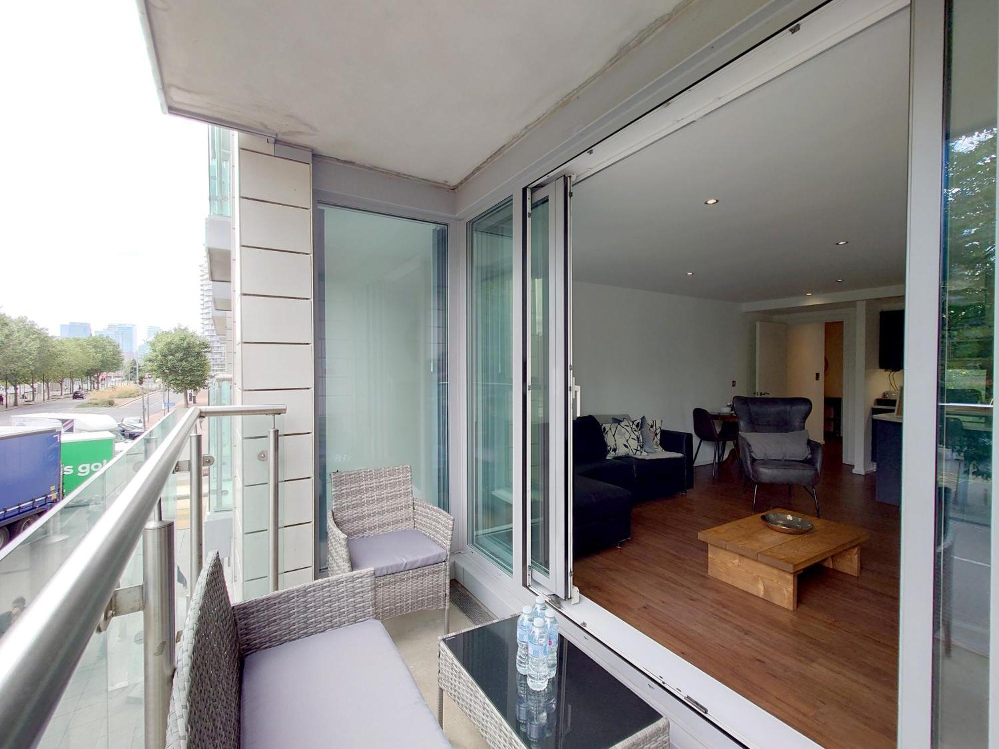 Fully Serviced Two Bed Apartment By Excel & O2 Londres Exterior foto